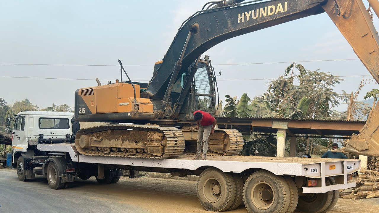 Pokland loading Hyundai 215 ^^trailer #automobile #roblox #excavator #jcb 