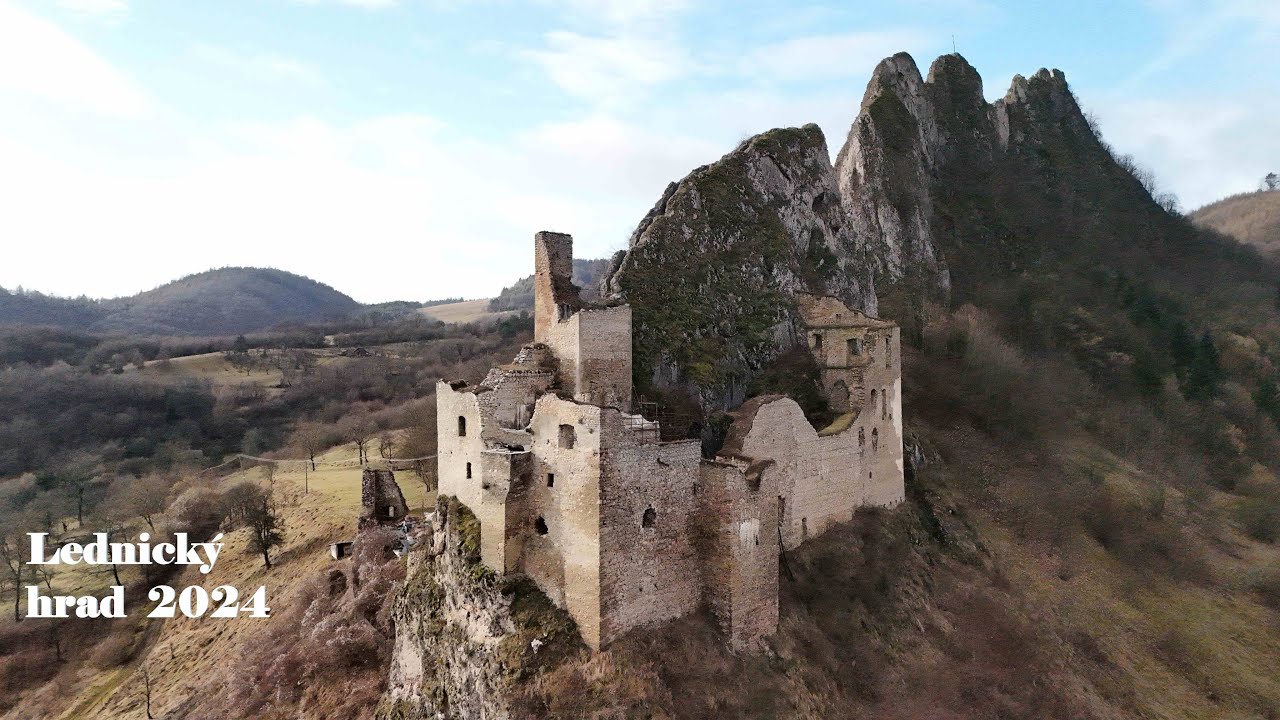 Lednický hrad 2024