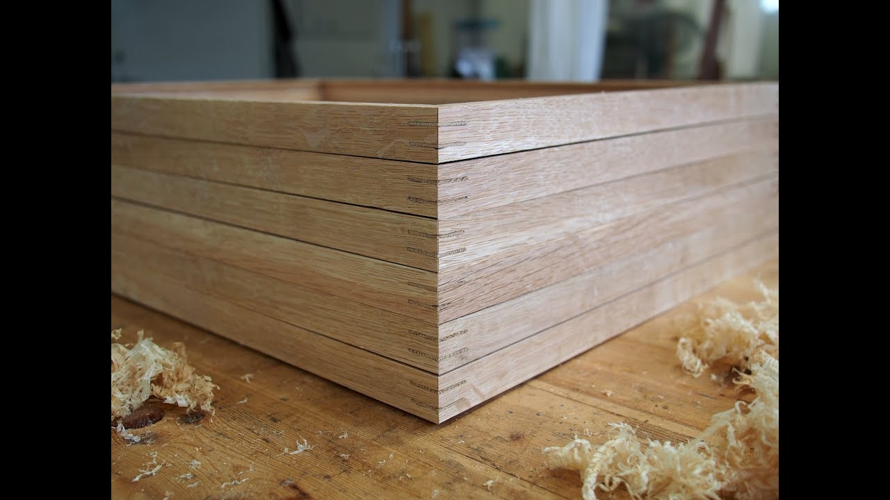 Hand tool miter splines for framing