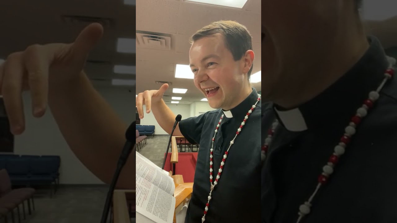 Padre Adam Kotas - La risa que exorciza al demonio de tu vida: chistes que sacan el diablo de ti