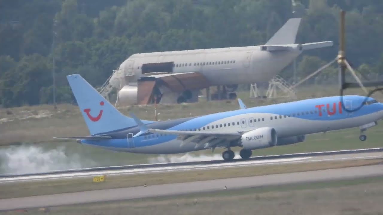 B-U-T-T-E-R🧈 landings at Düsseldorf