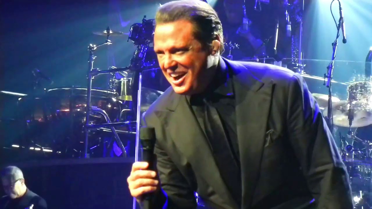 Luis Miguel - Juan Carlos Calderón Medley - 2013