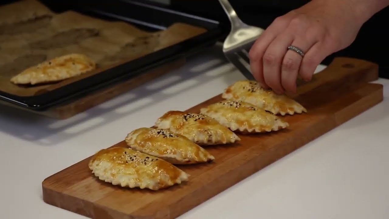 How to cook samsa without Gluten? Only 3 main ingredients needed