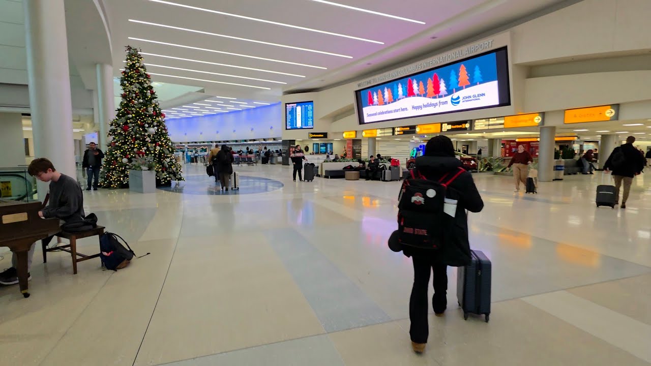John Glenn Columbus Int'l Airport (CMH) and Escape Lounge (4K HDR)