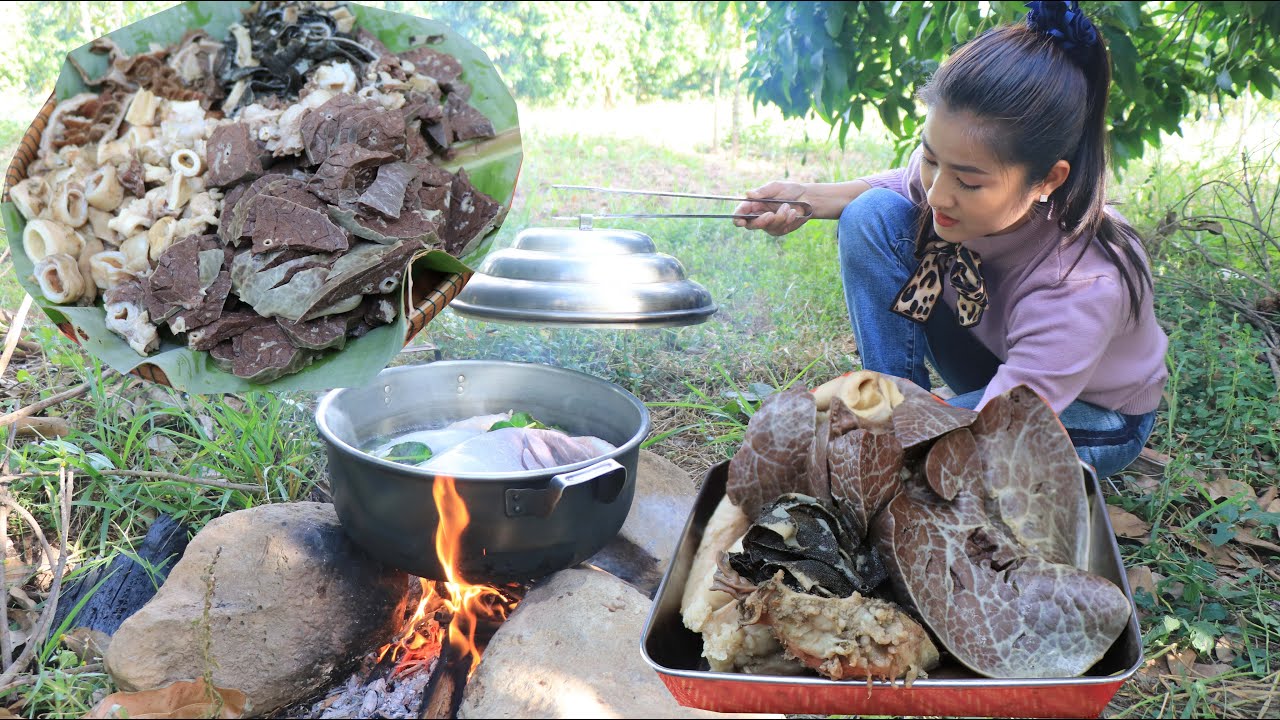 How to cook cow lung and cow intestine / Yummy cow lung recipe