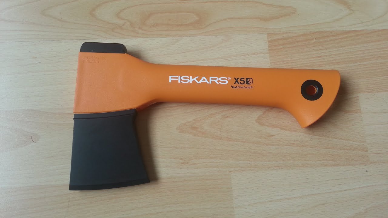 Fiskars X5 XXS Hatchet