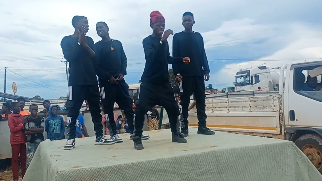Achi Inception 🕺♥️🕺💃👍👯‍♀️