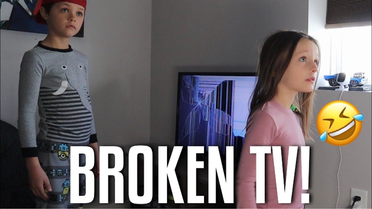 BROKEN TV PRANK ON KIDS! (CUTE REACTION!) | LARGE FAMILY WITH QUADRUPLETS | TFYV#82