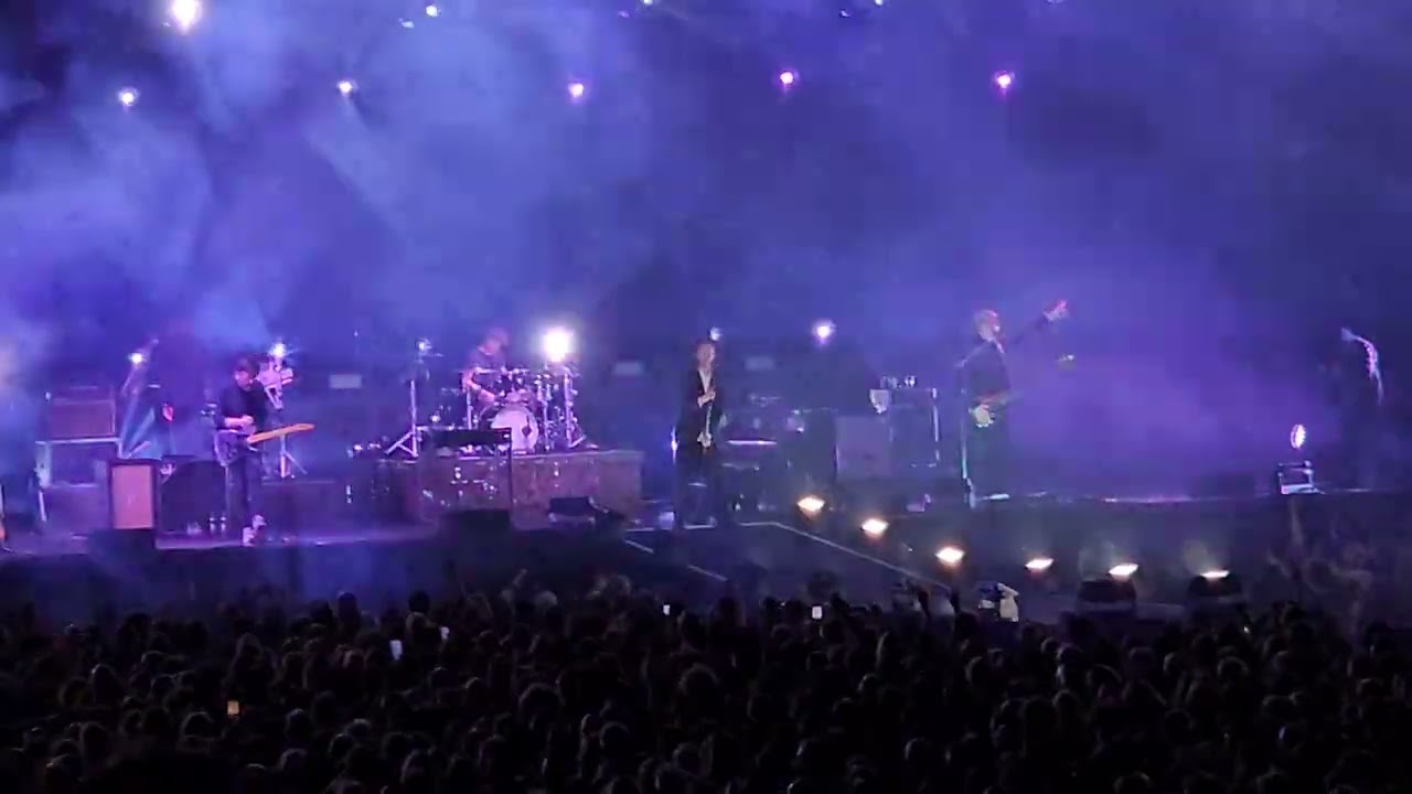 Editors - Strawberry Lemonade (Live in Antwerp, 08/03/2024)