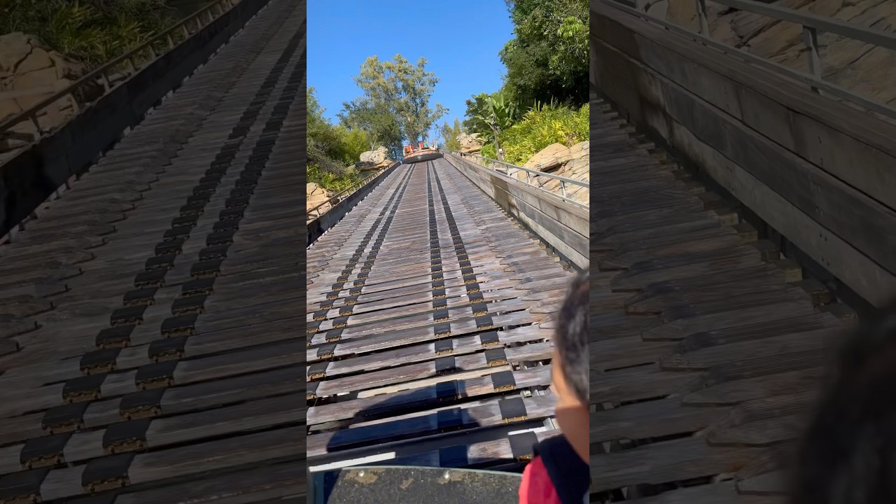 River rapids ride 