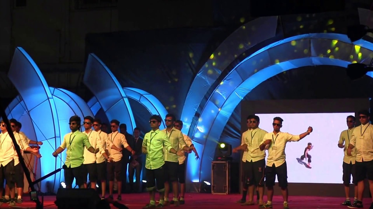 Group dance on Chavat Boys Theme || College Annual Dance Performance|| SSR College Silvassa
