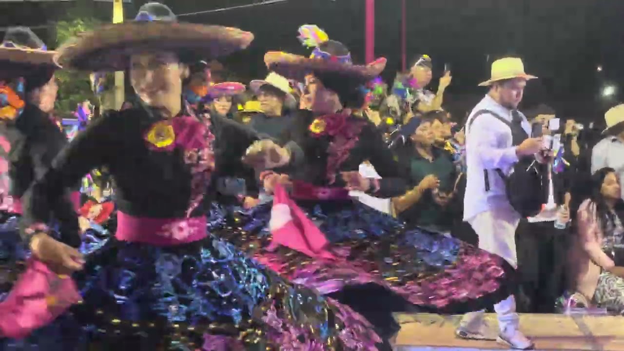 Presentación de cierre de carnaval comparsa jaguares 2026 chimalhuacan orquesta juvenil 