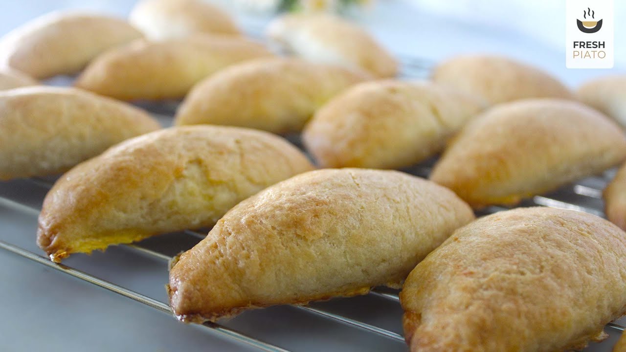 Mini Cheese Pies with Greek Feta and homemade dough very fast and easy | Fresh Piato