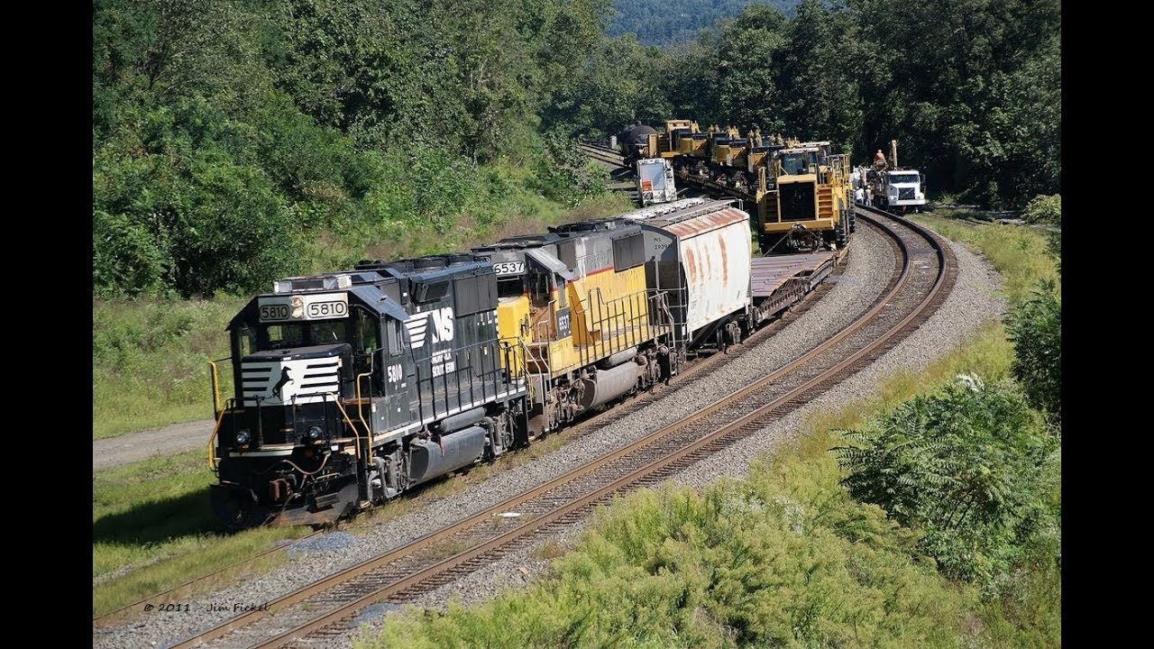 NS 054 H/W into Enola Yard (2011)