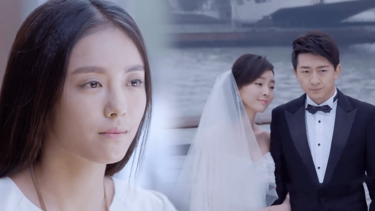 Муж хочет жениться на любовнице; беременная жена уходит, он рыдает от сожаления.