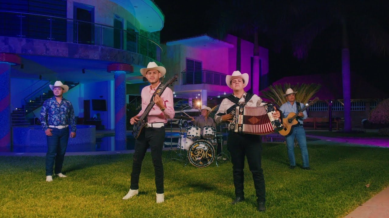 Grupo Definitivo - Jóven Bragado (Video Oficial)