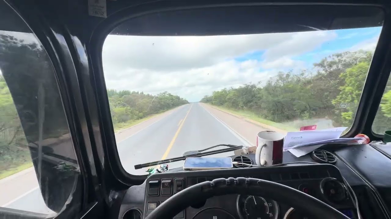 E carreira