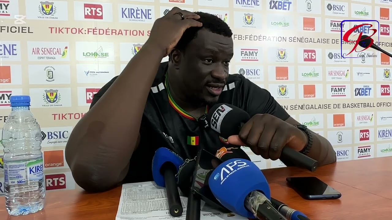 DE SAGANA ENCOURAGE SON TROUPE POUR LE DEUXIEME MATCH