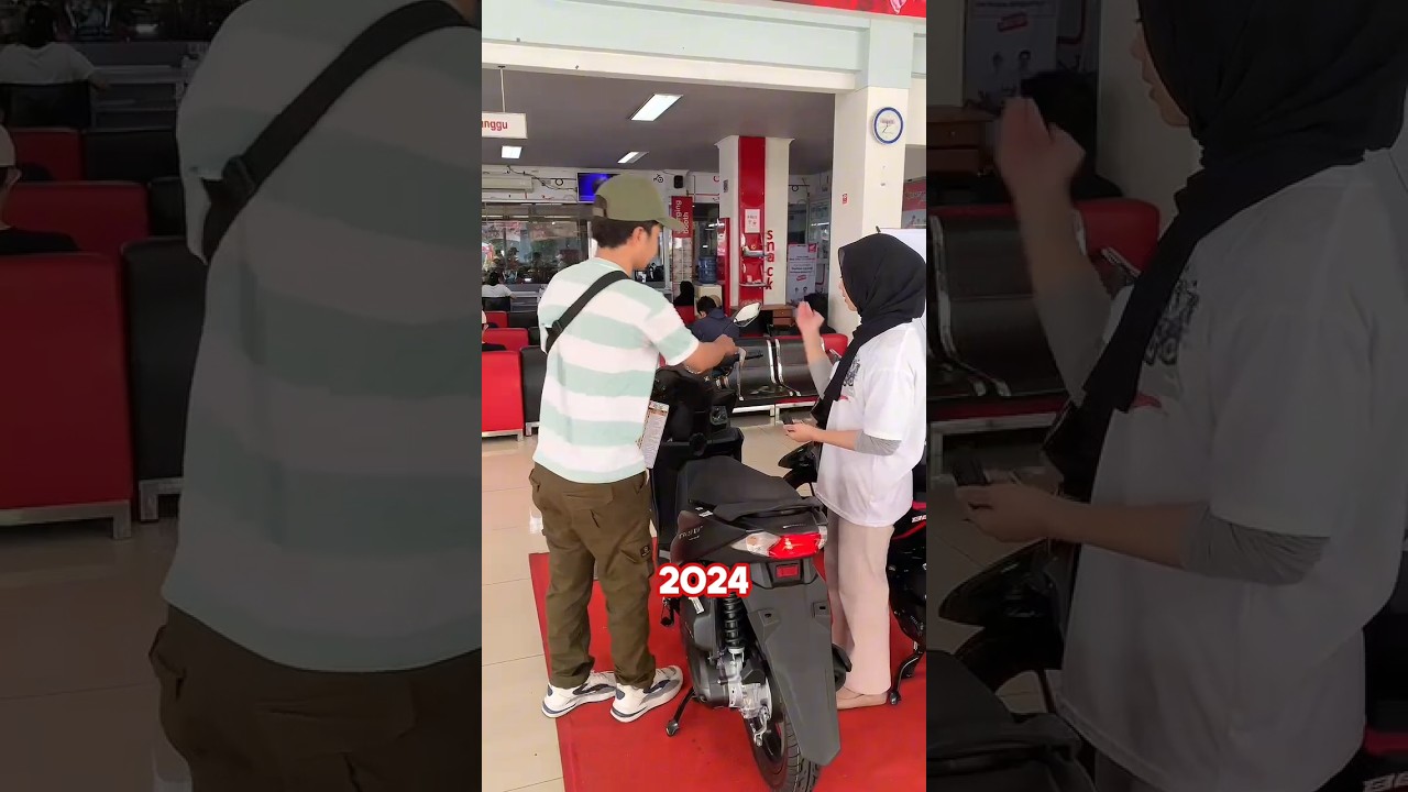 Alhamdulillah Beli Motor Baru Cash😍😎 Tonton vlog nya sampai selesai yaa! #honda #beatdeluxe
