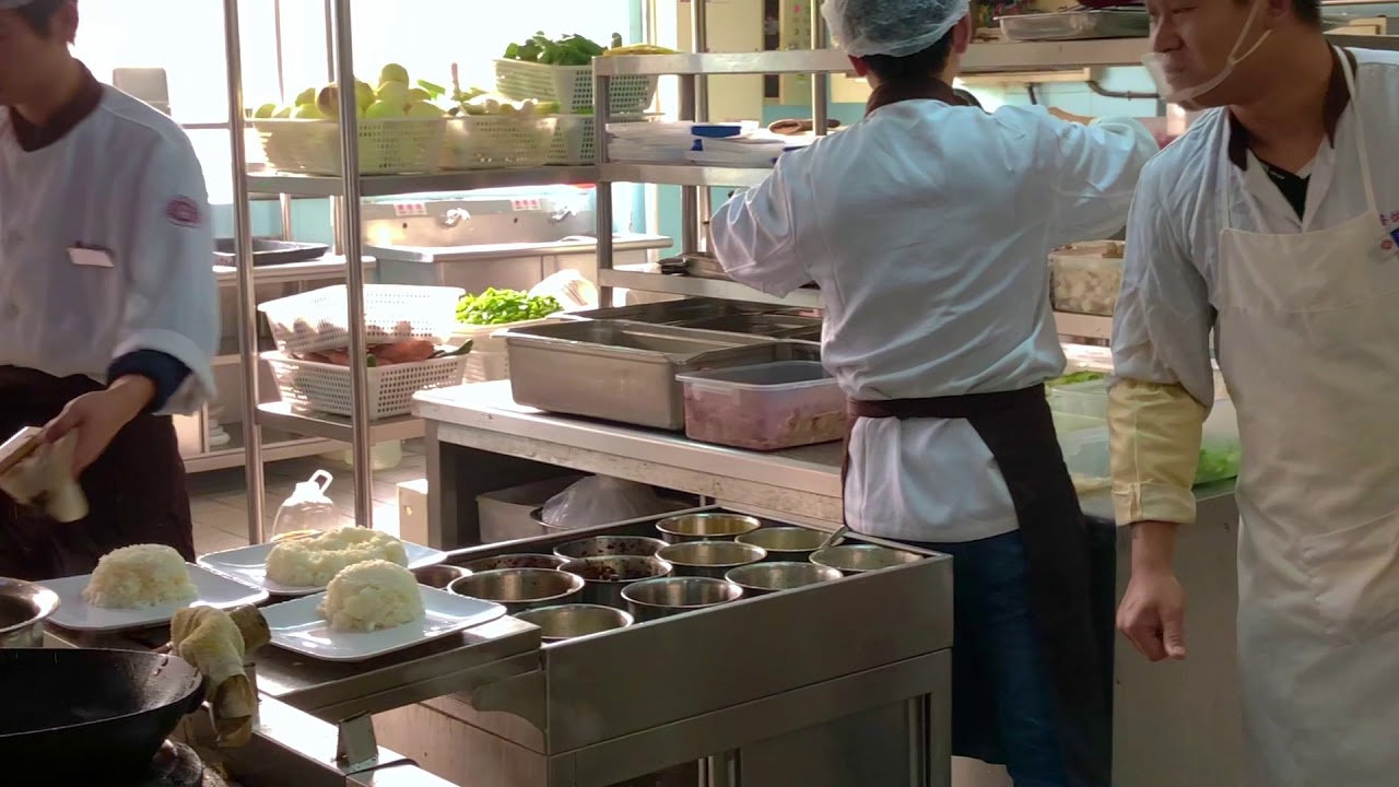 The Art of the Wok #3: Cooking with a Chinese Wok