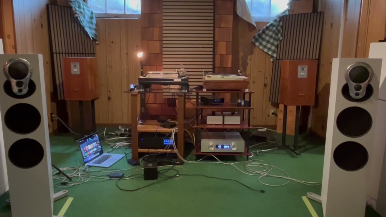Ep2 Linn Akurate 242, Aiyima 07 max amp (mono pair) Kinki studio pre amp.