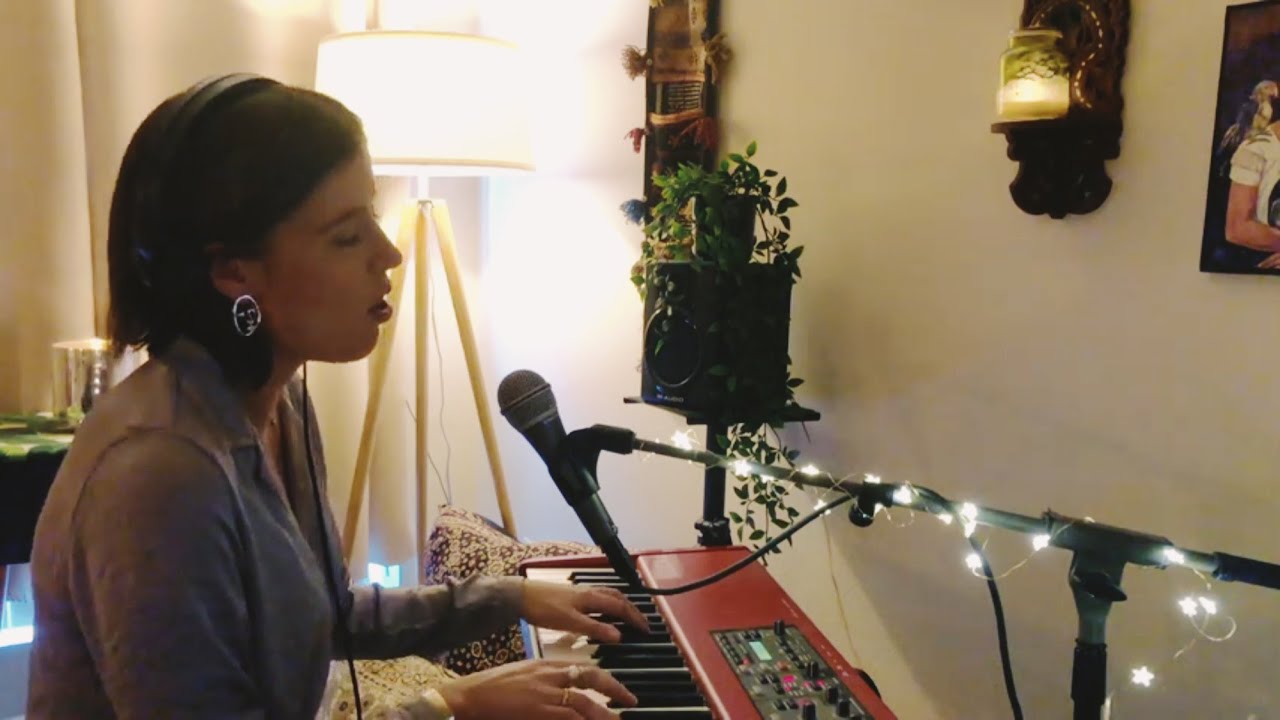 Ursine Vulpine & Annaca - Many Are The Stars I See, But In My Eye No Star Like Thee (Live)