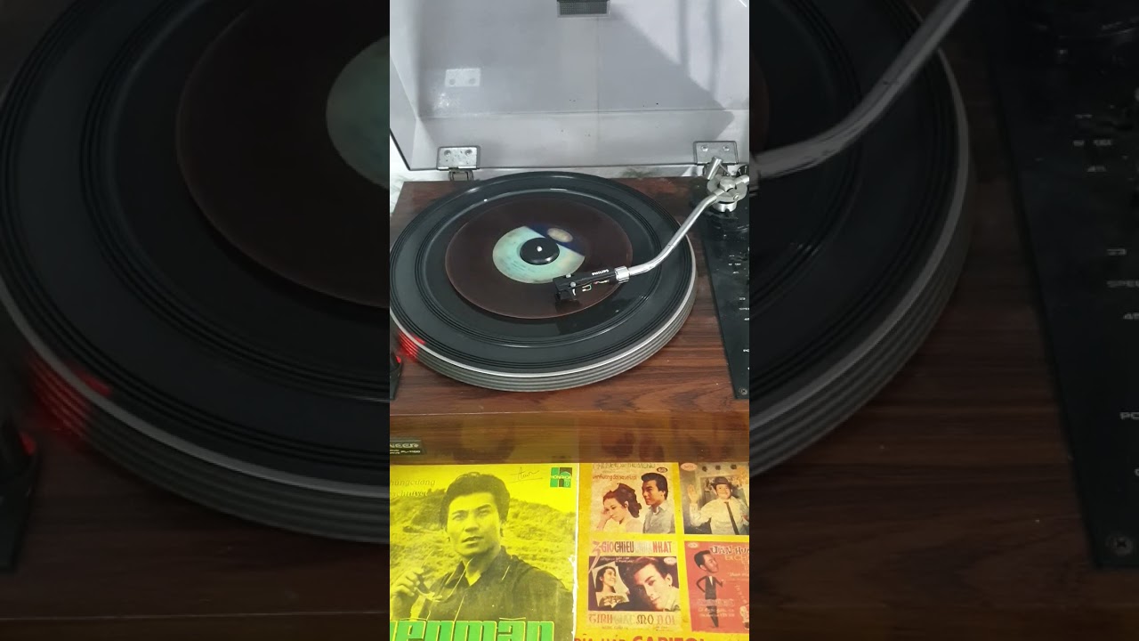 SỨC MẤY LÍNH BUỒN (1970)/ Soạn giả Yên Sơn đờn cổ Năm Cơ, Hoàng Ân do Hùng Cường ca