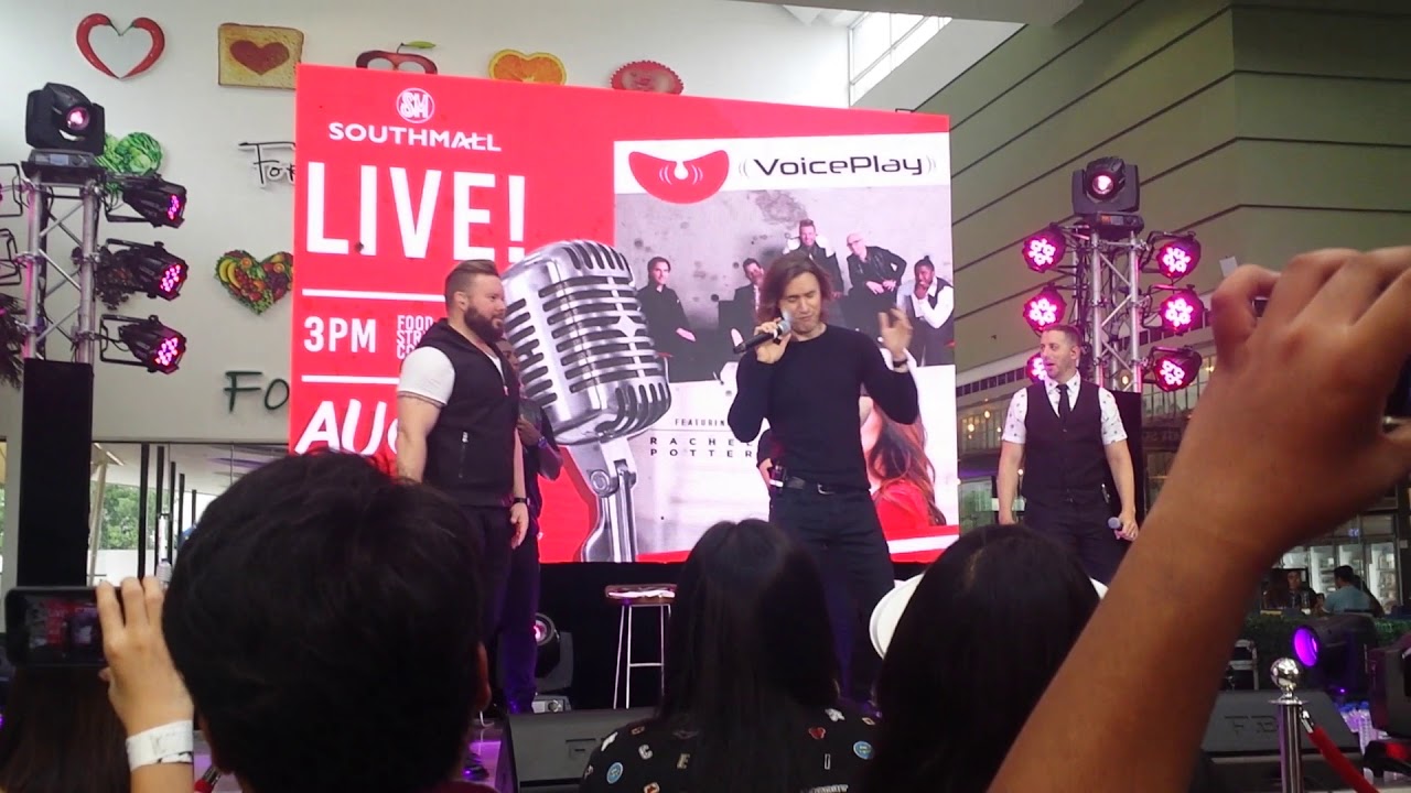 VoicePlay singing random songs and Layne on drums!