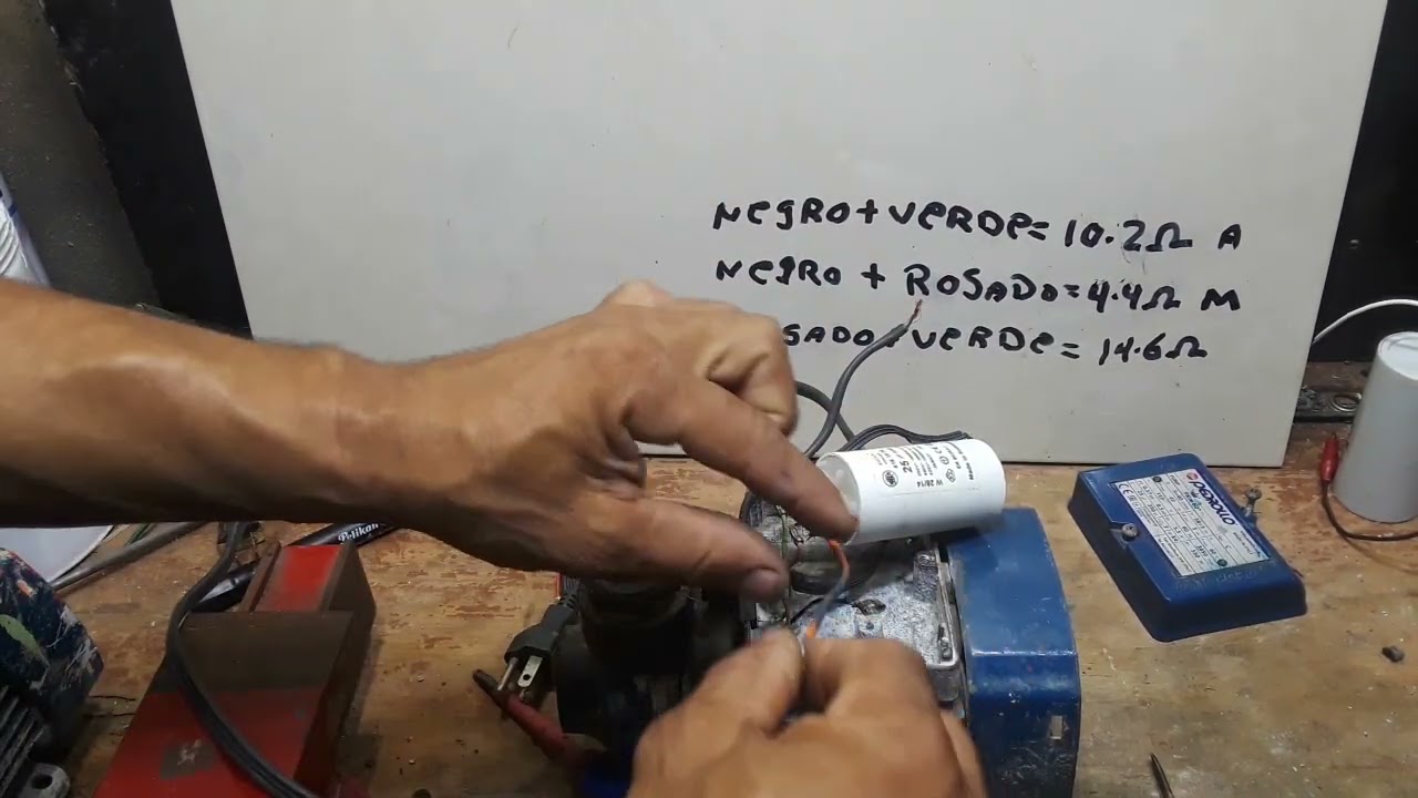 "Solución Creativa: Conexión de Capacitor sin Bornera para Mejorar tu Bomba de Agua"