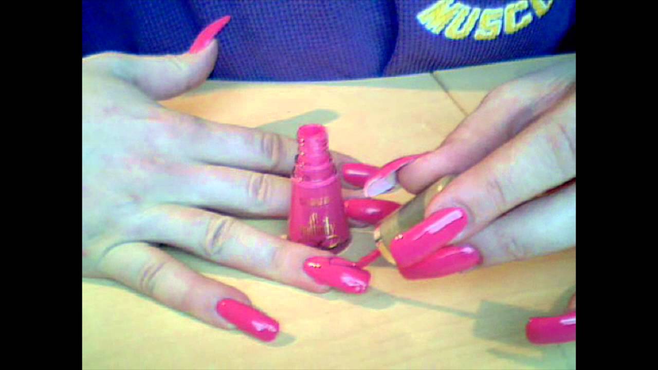 Polishing my long nails - Sample