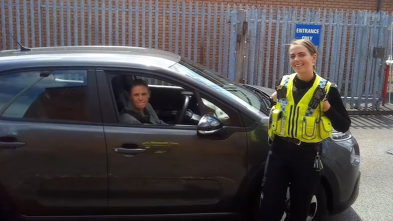 COP GETS HOSTILE THROUGH HIS WINDOW THEN DRIVES OFF 📷⚠️❌️