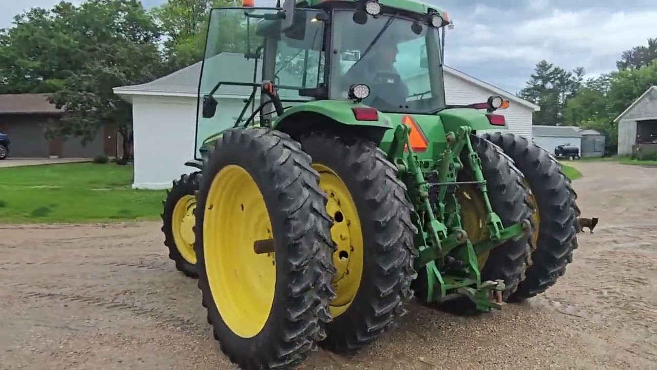2005 JOHN DEERE 8120 For Sale