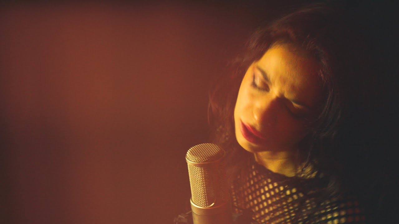 SEAS ON THE MOON (feat. EISSA MORPHIDE) - THE TRAILHEAD (OFFICIAL MUSIC VIDEO)