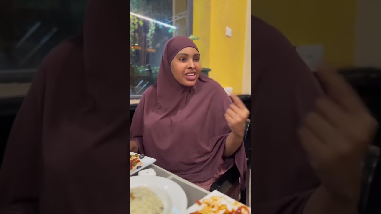 Waa Sheeko kale Iyo Xaasaskiisa Qosolka Aduunka