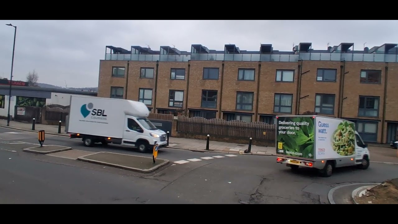 Route W3 Finsbury Park To Northumberland Park HV233 LK66GCZ