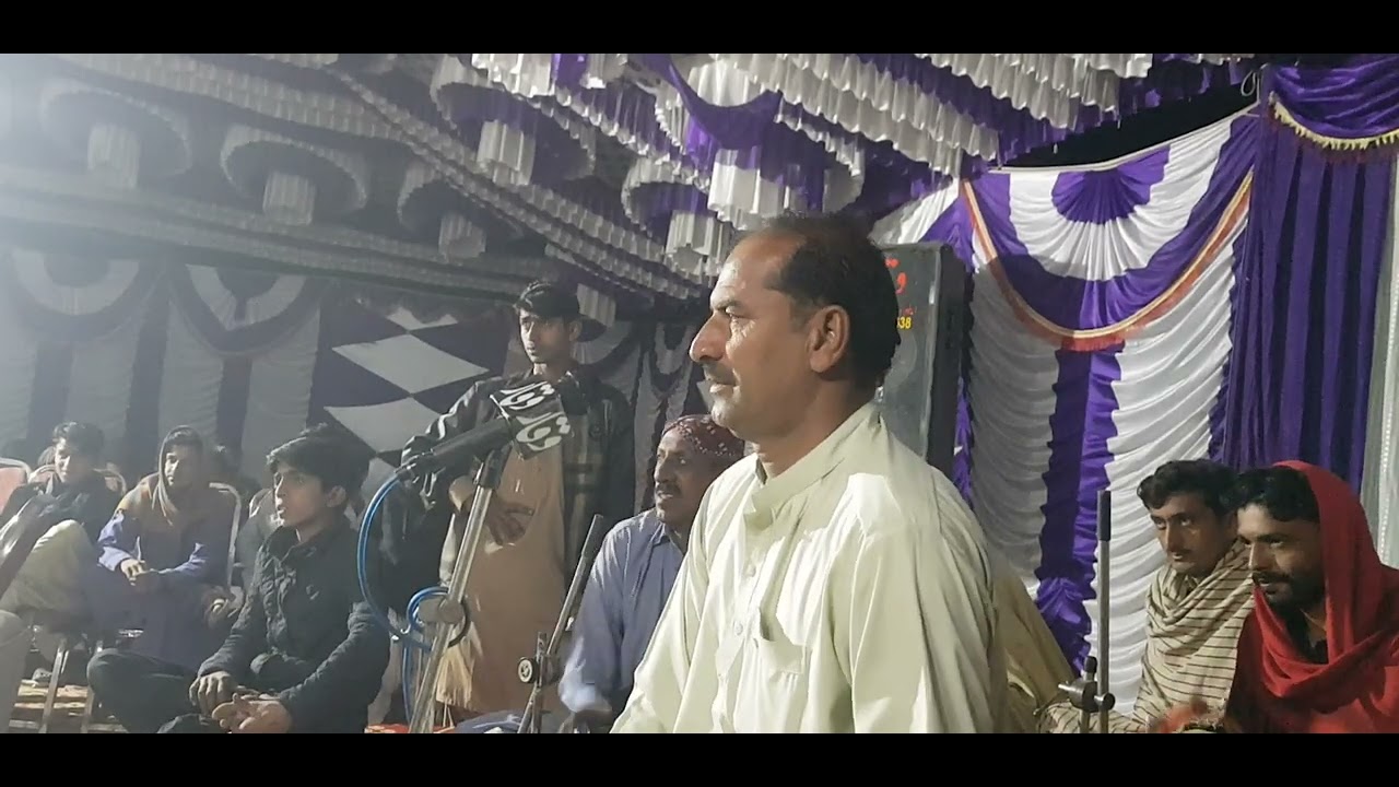 Singer Sabir Hasrani dohry