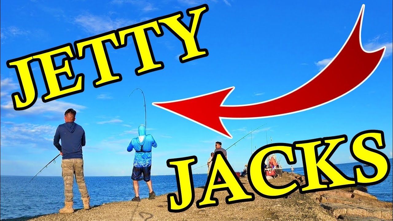 Hooked into a MONSTER at the Jetty and THIS Happened !! | What Rig to Use When Fishing for Jacks !