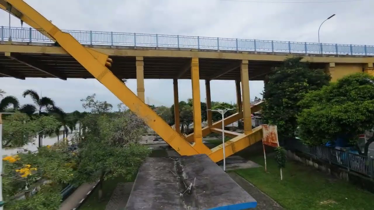 Mau pantau simpang Tanki dari rumah aja 🏡🧚🦸