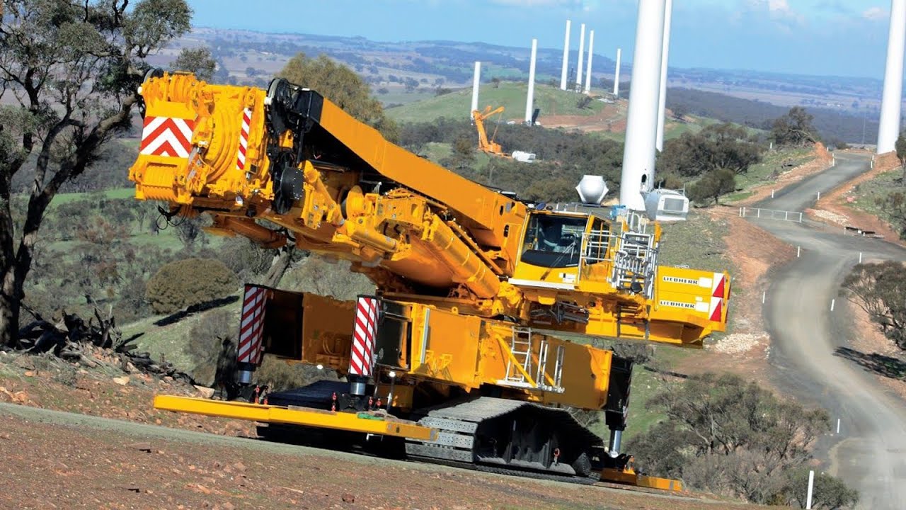 Crane Of The Day Episode 181 |  Liebherr LTR 11200