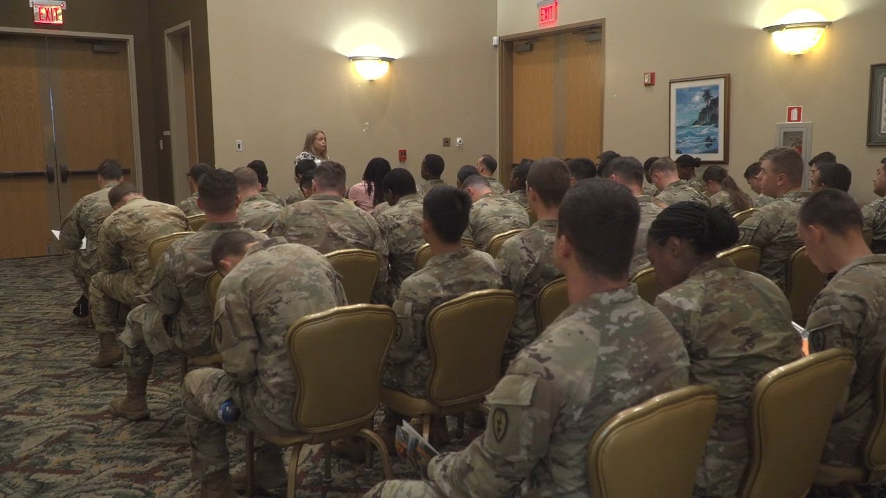 New soldiers in Hawaii learn culture with Army's welcome expo