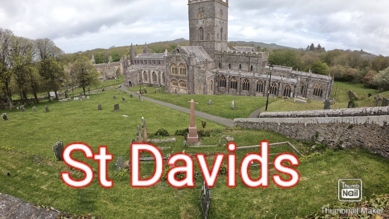 St Davids Lleithyr Meadow caravan and motorhome club site