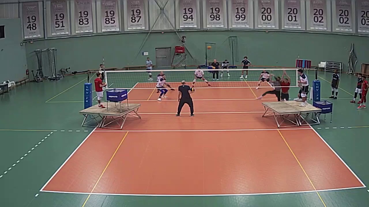 Situation d'entraînement : Contre - défense - contre attaque avec EDF U20