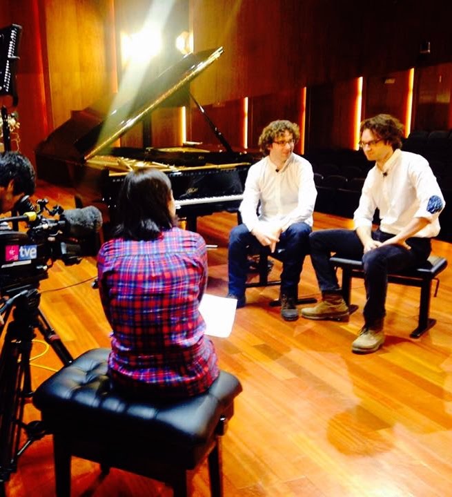 Víctor & Luis del Valle, pianos / La 2 de TVE (