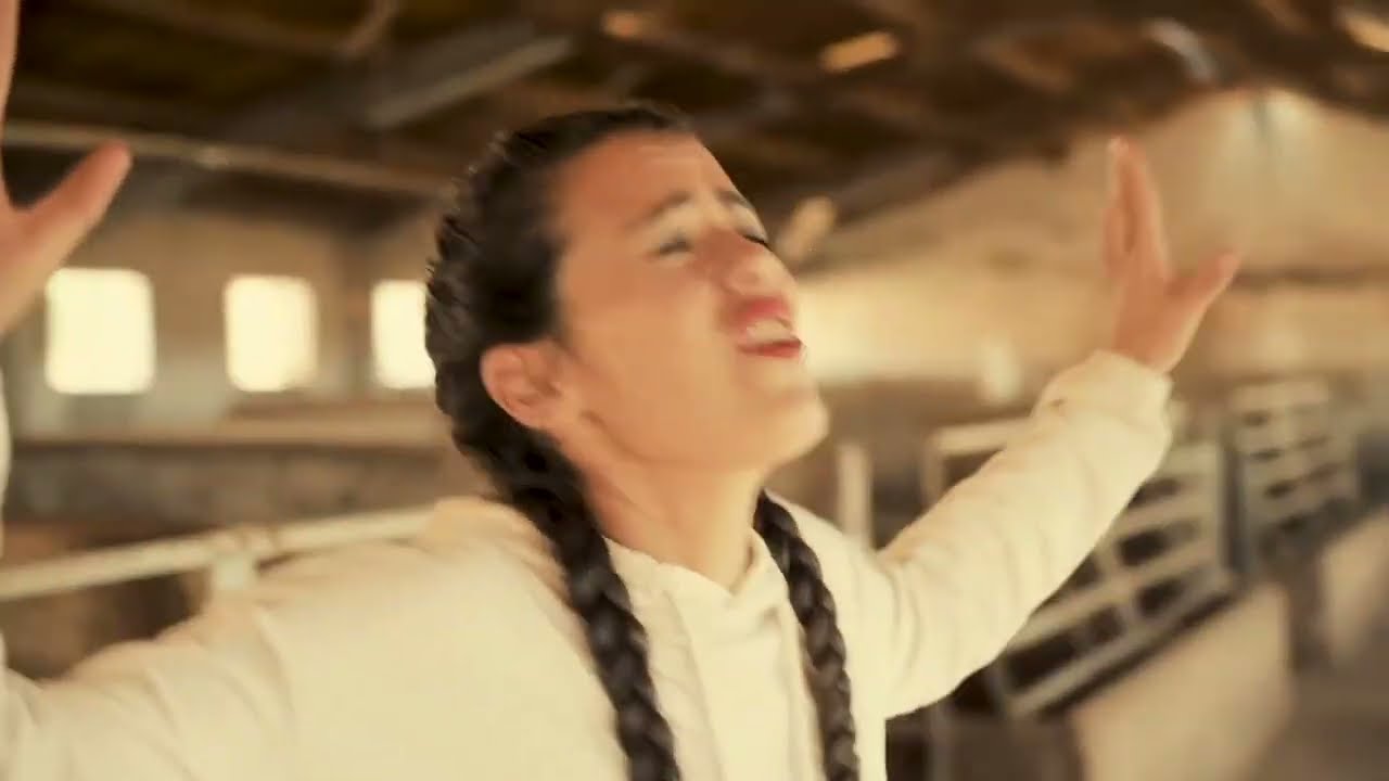 Potra Salvaje (Rafa Marco - Video Oficial Remix) Isabel Aairún