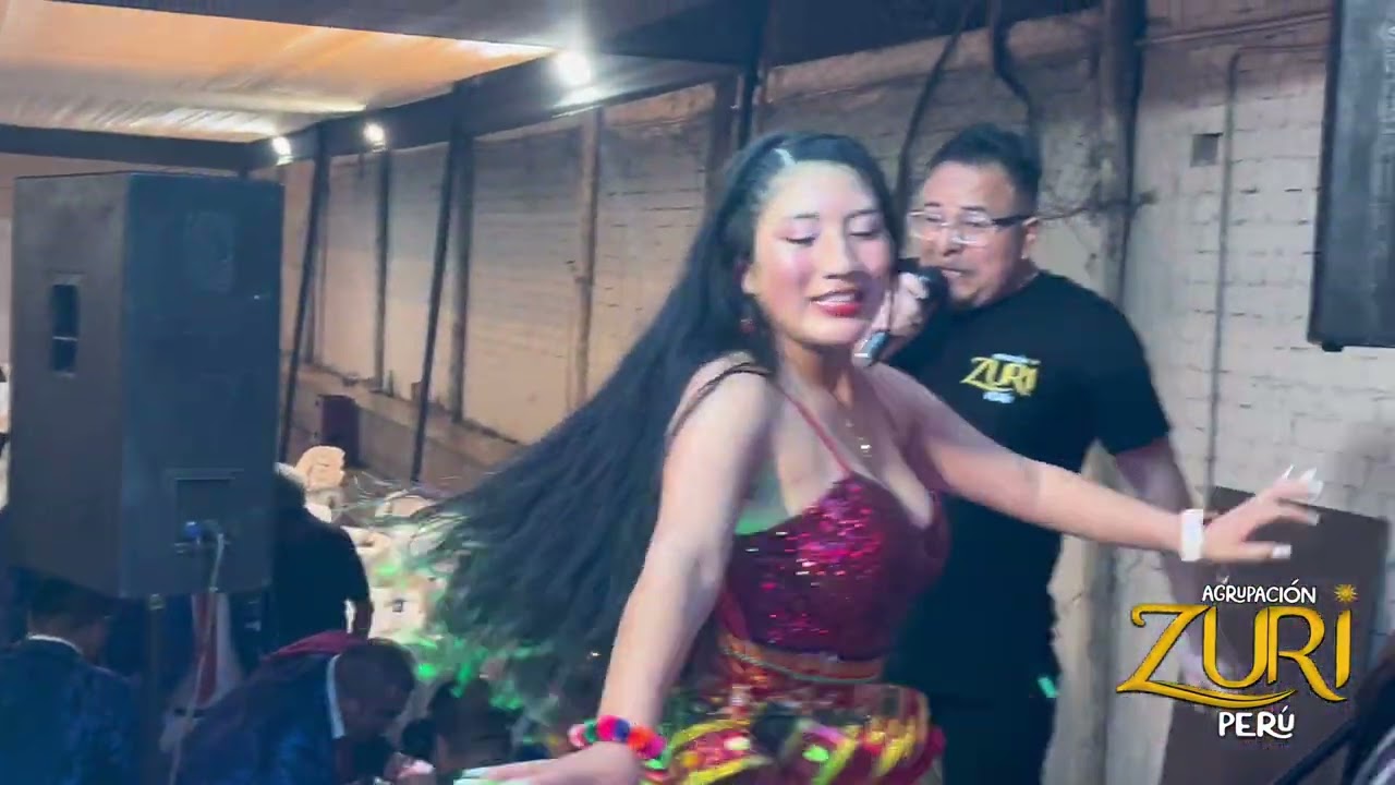 Mix Carnavales - Zuri Perú 🎉🎊🥳( EN VIVO)