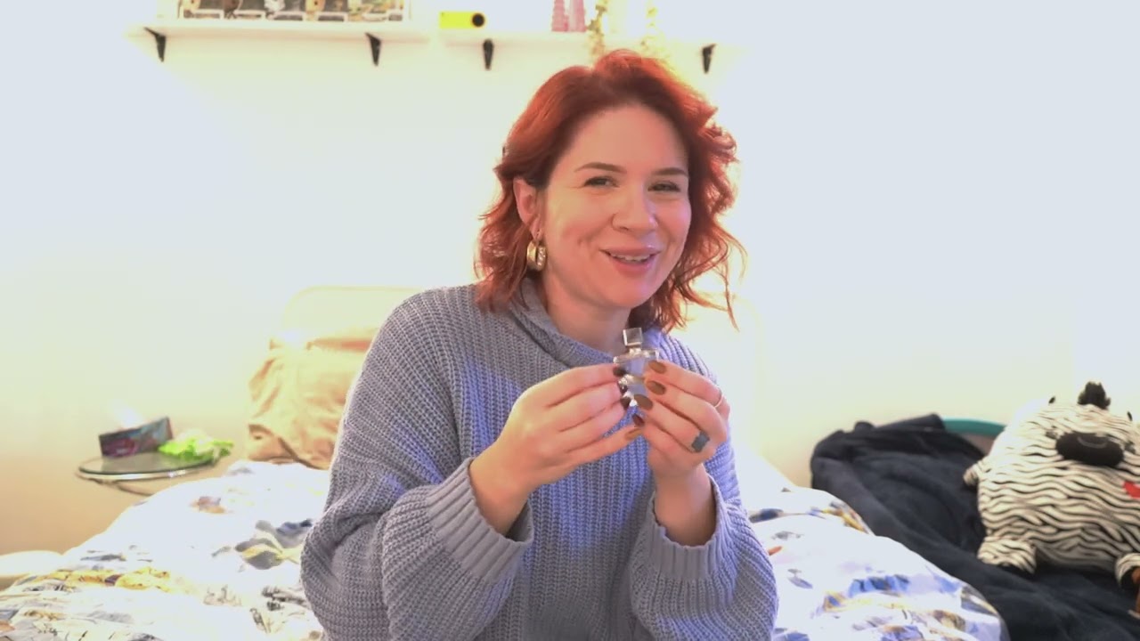 ASMR québécois (qc) francophone - collection parfum - voix calme