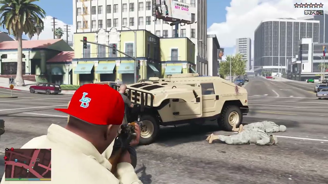 GTA V: Franklin's Crews 10 Star Cop Battle From Safari Hood + Escape
