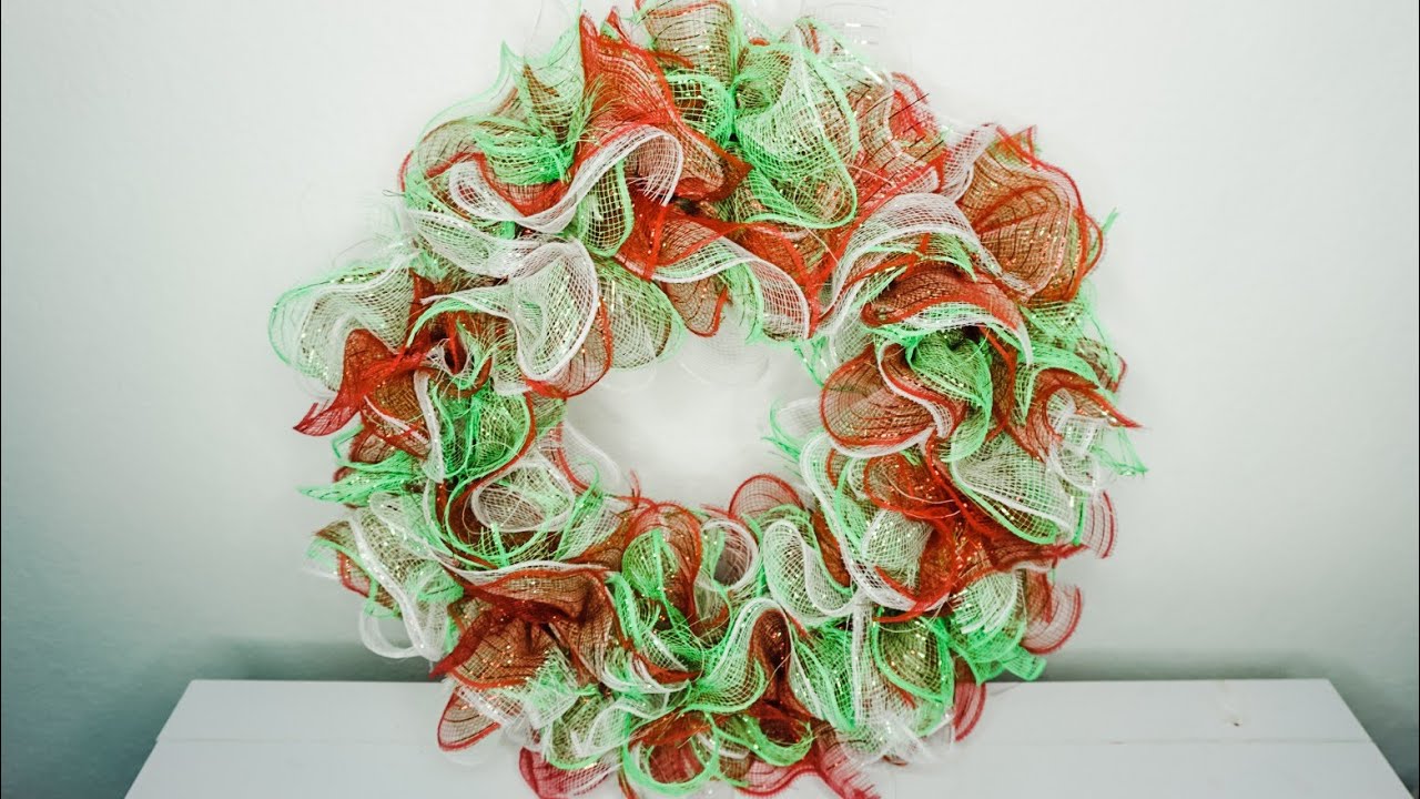 DIY: Christmas Deco Mesh Scrunch Wreath || Dollar Tree