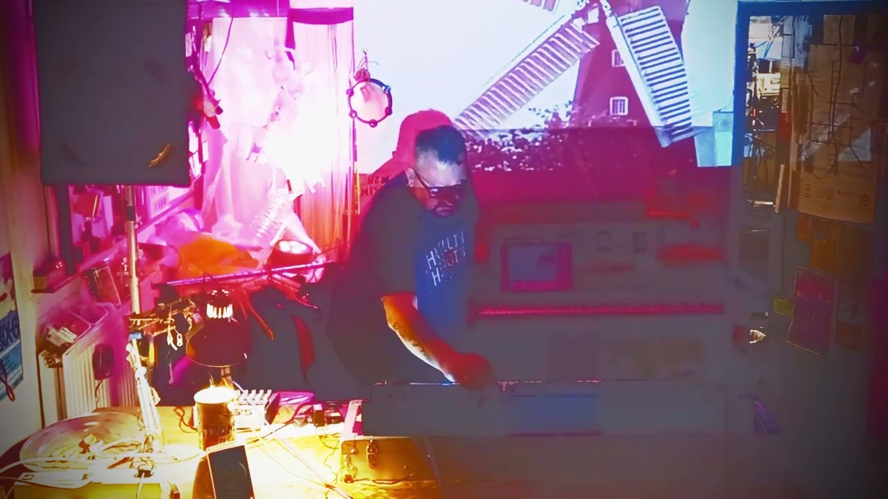 Duty performs “The Lincolnshire Suite” live at Weird Garden on September 13th 2025.