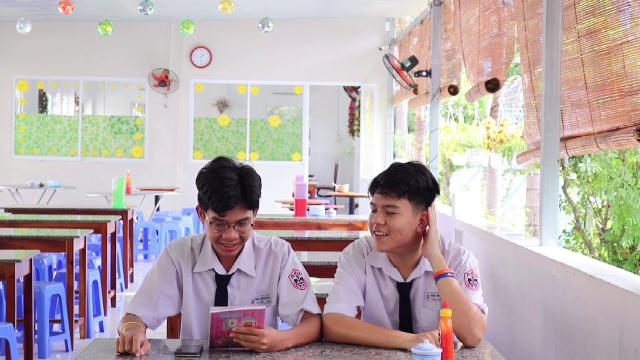 @THECHICKSOFC9 - THPT PHÚ NHUẬN | HẠNH PHÚC CỦA CHÚNG TA | OFFICIAL MV